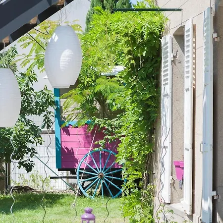 Casa de Férias Roulotte Insolite Avec Terrasse Proche Paris Noisy-le-Grand